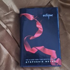 Eclipse by Stephenie Meyer