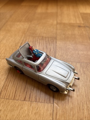 Corgi toys 270 james - toys, bonds