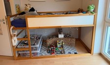 Kinderbett/ Hochbett mit