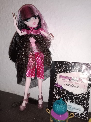 Draculaura neu monster - -,