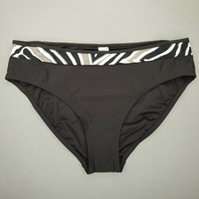 Triumph Palm Elegance Tai