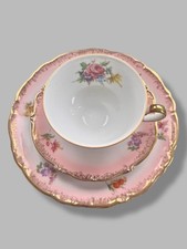 Schöne Porzellan-Sammeltasse