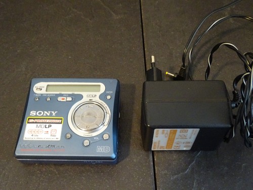 Sony mini disc - sony, mz-r700