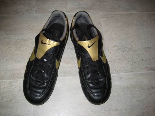 Herrenfußballschuhe