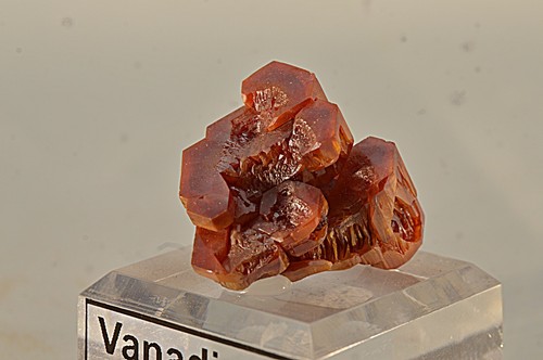 Vanadinit aus marokko 12x26mm - aus,