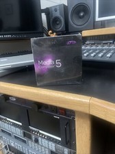 SOFTWARE Avid Media Composer 5