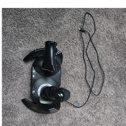 Thrustmaster flight hotas x - t.flight,