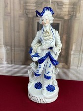 FIGUR AUS PORZELLAN TEILS HANDBEMALT GALANTER ROKOKO HERR 30cm