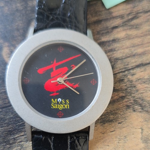 Miss saigon armbanduhr quarz - armbanduhr,