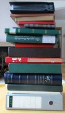 DACHBODENFUND TEIL 3 -  16 ALBEN MIT BRIEFMARKEN AUS ALLER WELT