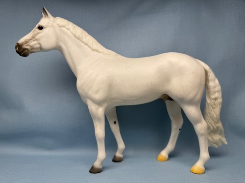 Breyer model horse - breyer,
