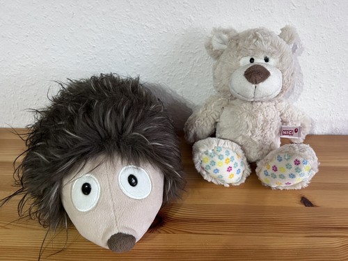 Nici bär igel - &,