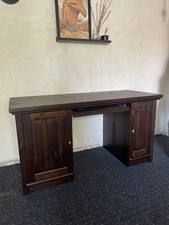 Schöner Kiefer Schreibtisch Mit Tasterturauszug, Dunkelbraun