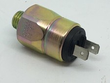 Brandneu Bremsschalter für Hako Reinigungsmaschine/Wäscher (5,0A 630802)