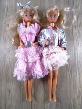 2 Stck. Petra Sammlerpuppen