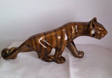 großer schleichender Tiger