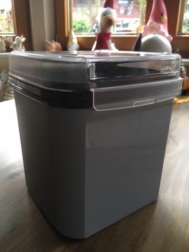 Tupperware bellevue - tupperware,