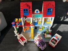 Lego Duplo Krankenhaus 5795 Rettungswagen und Zubehör 