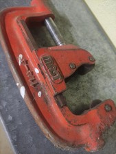 Rohrschneider  1 1/4 -4 Zoll Rohrabschneider