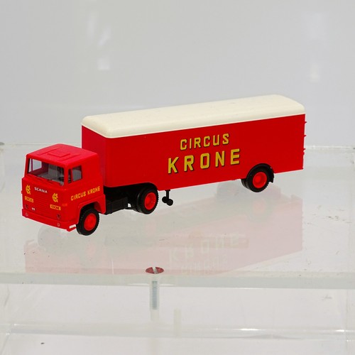 Scania 111 circus krone - scania,