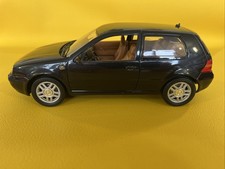 Revell VW Golf4 GTI 1:18