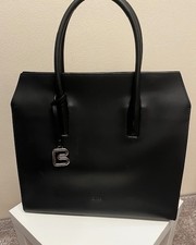 Bree Damentasche Cambridge in schwarzem Rindsleder (groß)