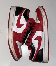 Air Jordan 1 Low Chicago Bulls