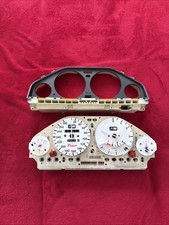 BMW E30 320 Tacho
