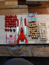 Flaschenverkorker, Div. Korken und Mostkappen