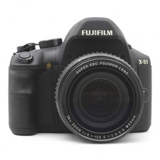 Fuji Finepix X-S1 Fujifilm mit Super EBC Fujinon 26X Zoom 6.1-158.6 1:2.8-5.6