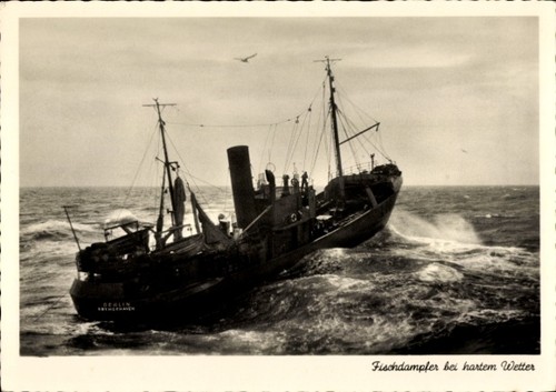 Fischdampfer bei hartem - ak,