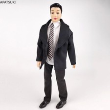 Schwarzer Business Anzug