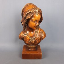 Skulptur aus holz schnitzerei - holz,