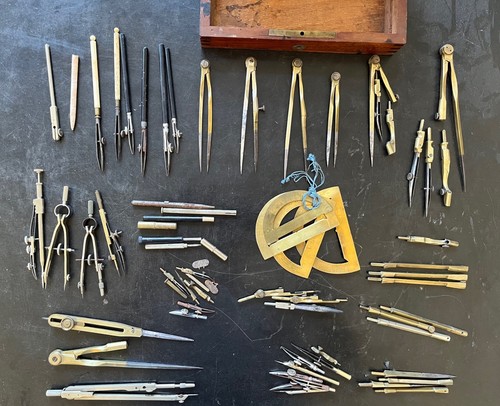 Zirkel mit kasten - zirkel,