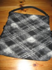 Esprit Handtasche NEU Schwarz Weiß kariert Karo Henkel Schultertasche Tasche