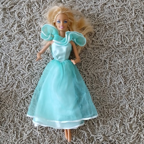 Barbie von mattel - barbie, mit