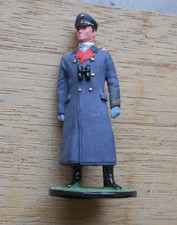 vollplastische milit. Zinnfigur, ca. 6 cm hoch, bemalt, General im Mantel, WK2