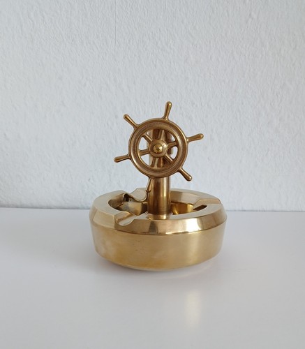 Aschenbecher steuerrad kompass - aschenbecher,