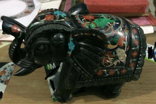 Schwarzer marmor elefant - schwarzer,