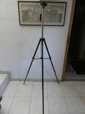 Revue Dreibeinstativ