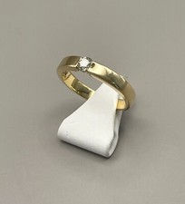 WUNDERSCHÖNER MASSIVER