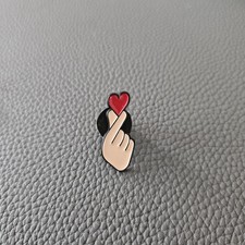 Pin Brosche Anstecker Herz