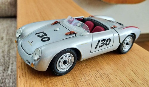 Porsche 550 spyder - 1/18,