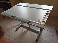 Schreibtisch höhenverstellbar