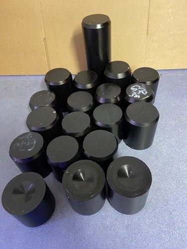 Pom schwarz 68mm l - 68mm,,