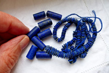 KLEINE SAMMLUNG  LAPISLAZULI-PERLEN, sehr schön  !