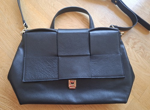 Schwarze handtasche mit - handtasche,