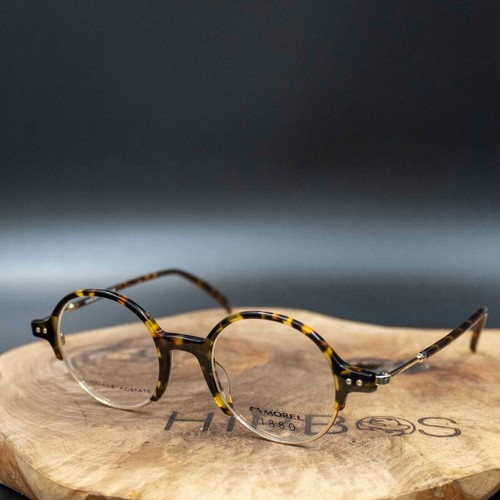 1880 morel brille - by,