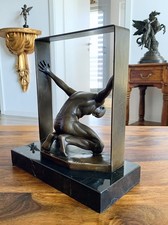 Bronzefigur Mann Skulptur