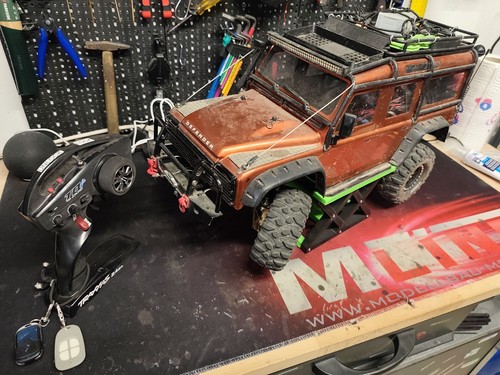 Traxxas trx4 lanrdrover - traxxas,